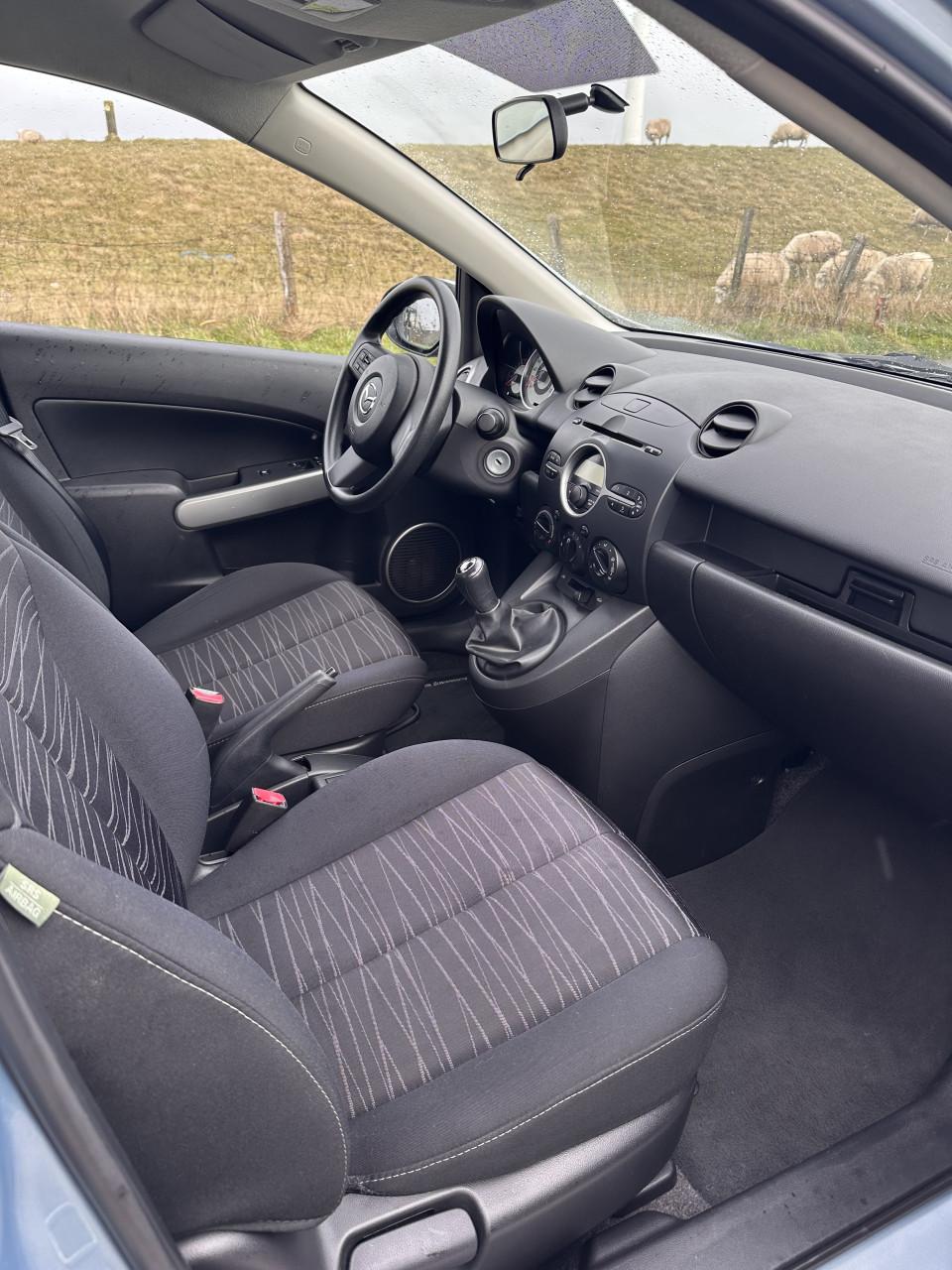 MAZDA 2 hatchback 1,3