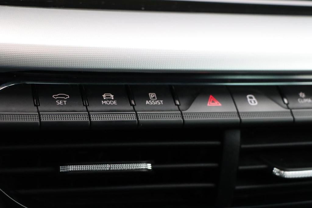 Skoda Octavia combi 1.4 tsi iv ambition 204pk dsg6 | stuurverwarming | stoe