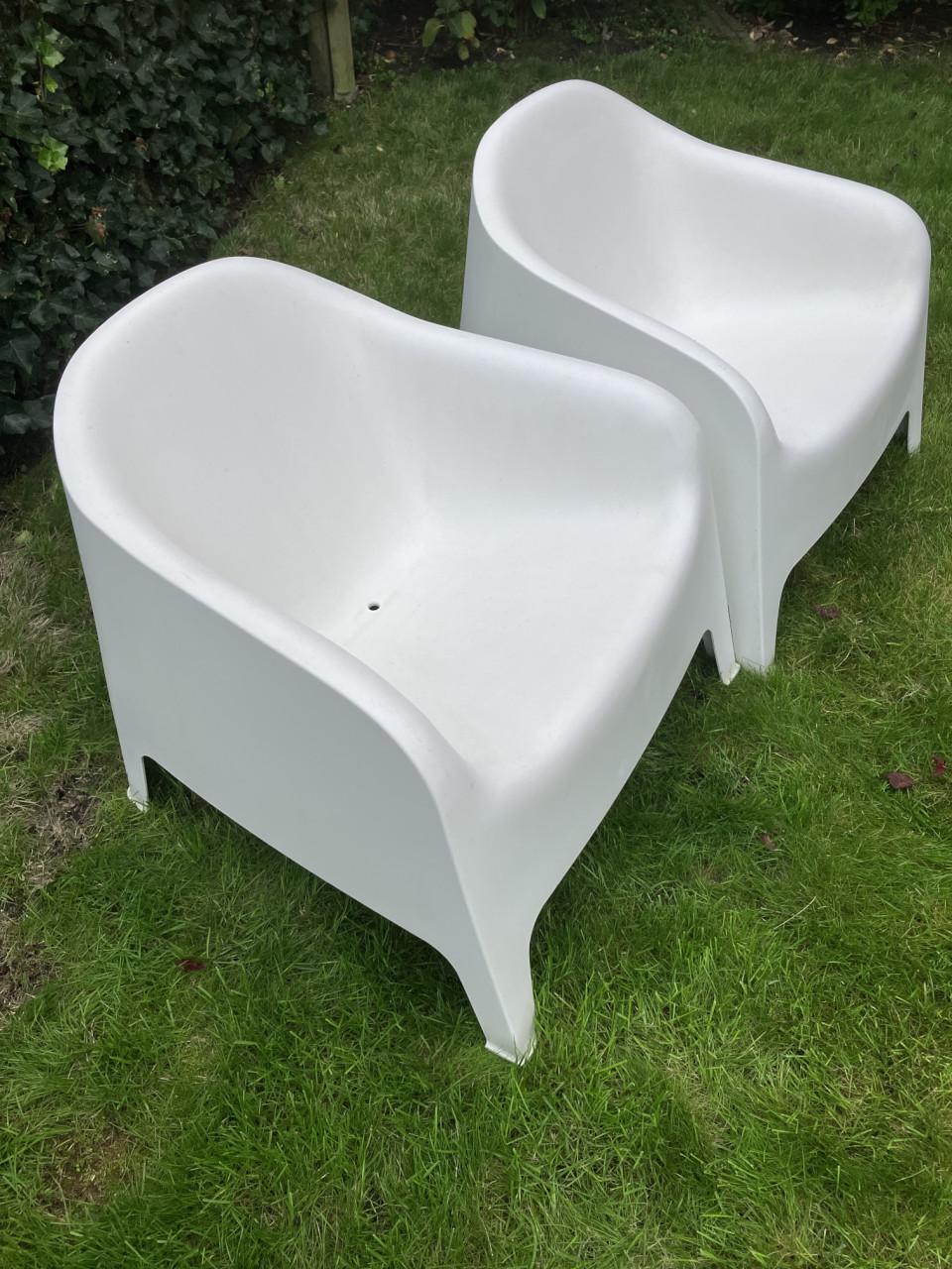 Twee tuinstoelen