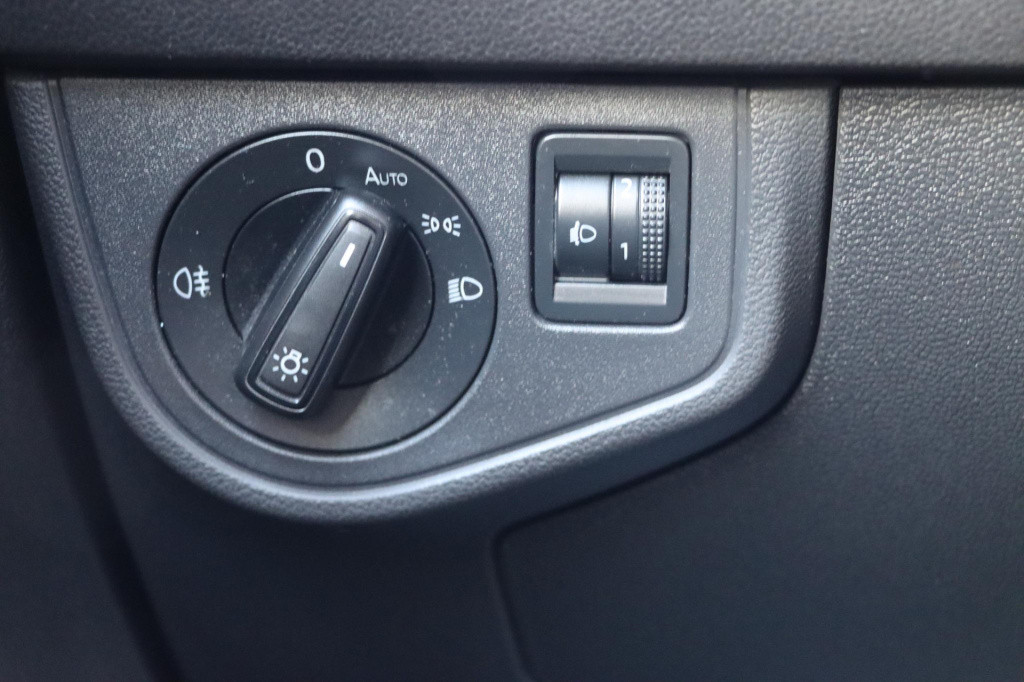 Volkswagen Polo 1.0 tsi life business