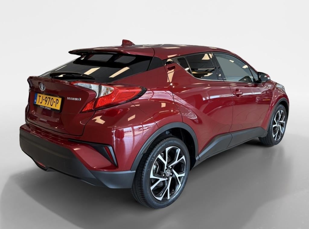 Toyota C-hr 1.8 hybrid dynamic