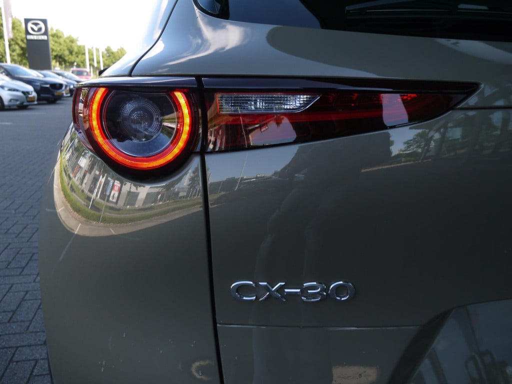 Mazda Cx-30 2.0 e-skyactiv-x m hybrid homura