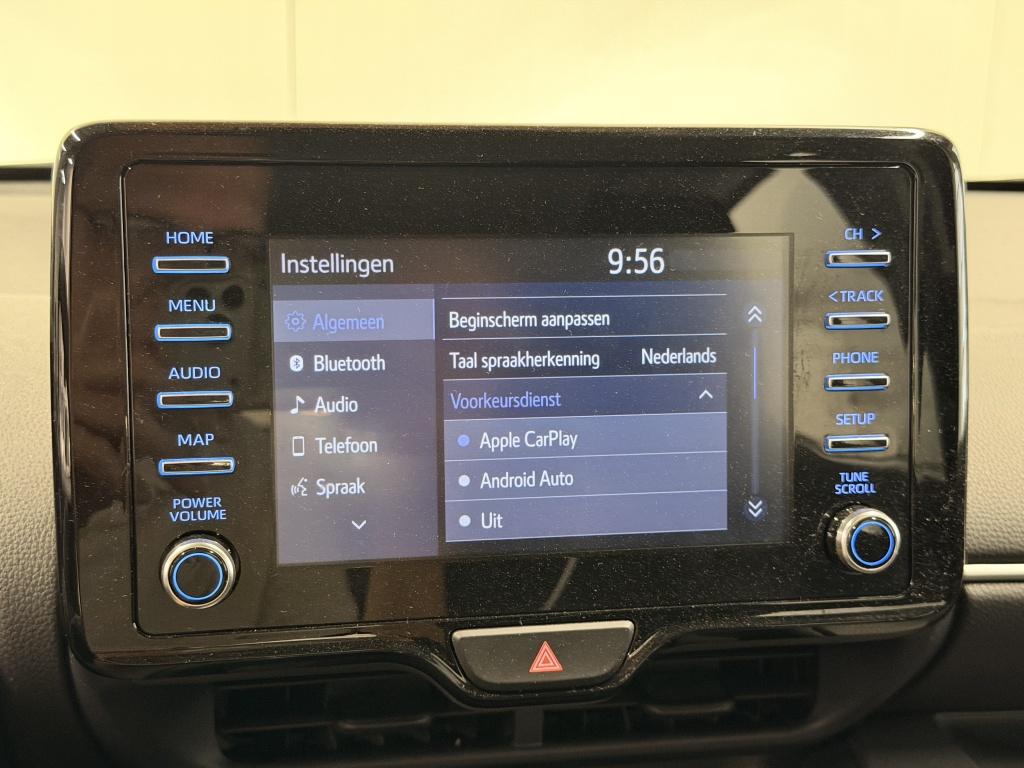 Toyota Yaris 1.5 hybrid dynamic| camera| adap.cruise| keyless| carplay