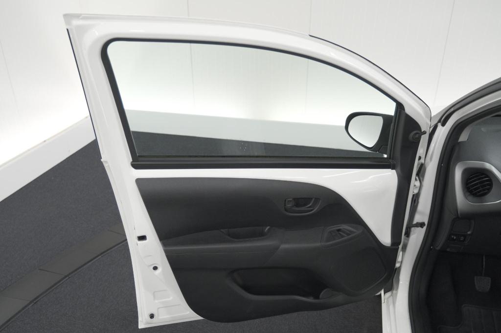 Citroen C1 1.0 e-vti feel | camera | airco | lichtmetalen velgen | dab | 5 