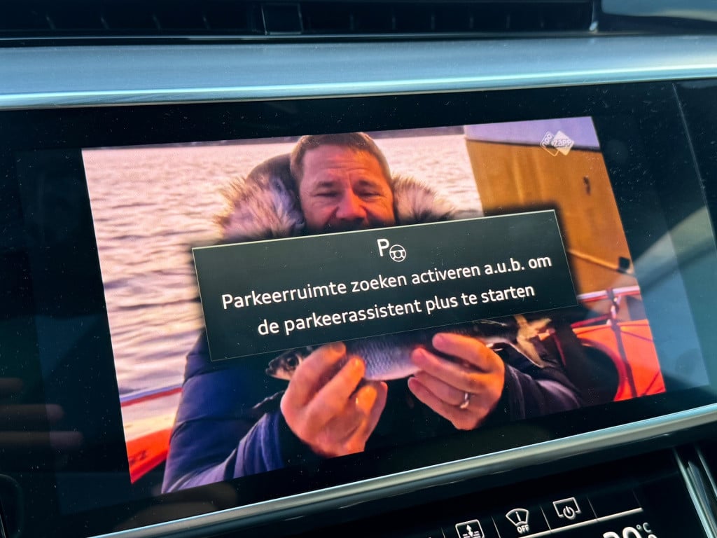 Audi S8 4.0 tfsi s8 np280,000€ abt keramisch laser nachtzicht 4-wielsturing