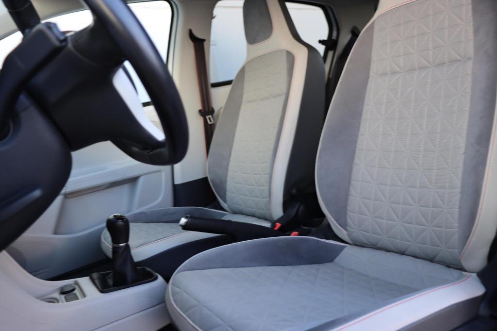 Volkswagen UP! 1.0 tsi bmt up! beats 90pk