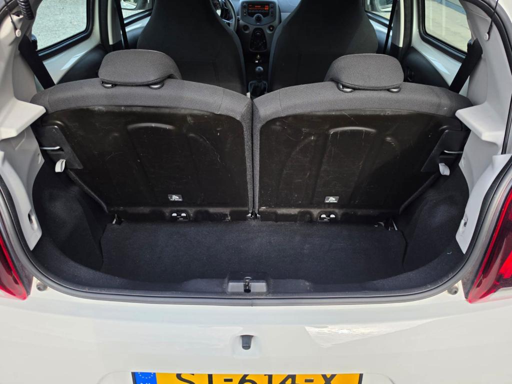 Peugeot 108 1.0 e-vti active | parkeersensoren | airco | bluetooth