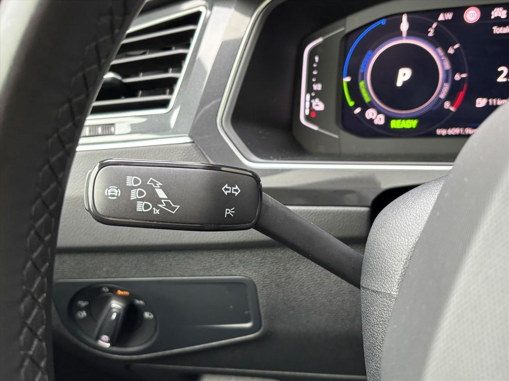 Volkswagen Tiguan 1.4 tsi ehybrid elegance 245pk dsg 6|panodak|leder| trekh