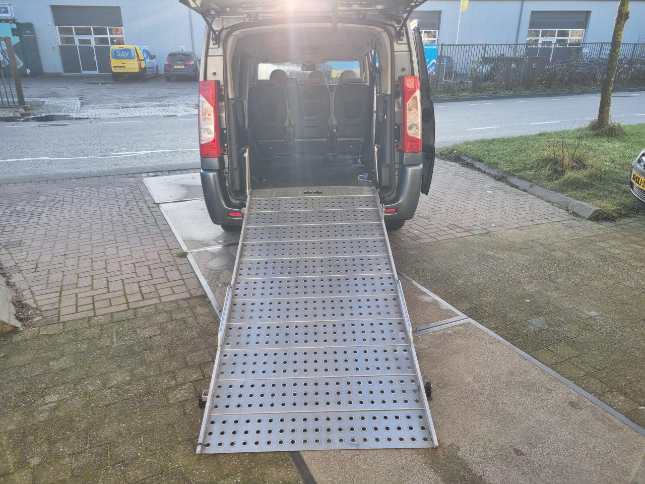 Fiat Scudo 12 2.0 MultiJet LH1 SX DC | 6 persoons | Rolstoelbus