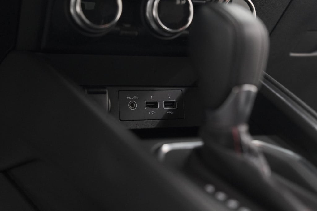 Renault Clio 1.6 e-tech hybrid 140 r.s. line | 360 camera | apple carplay |