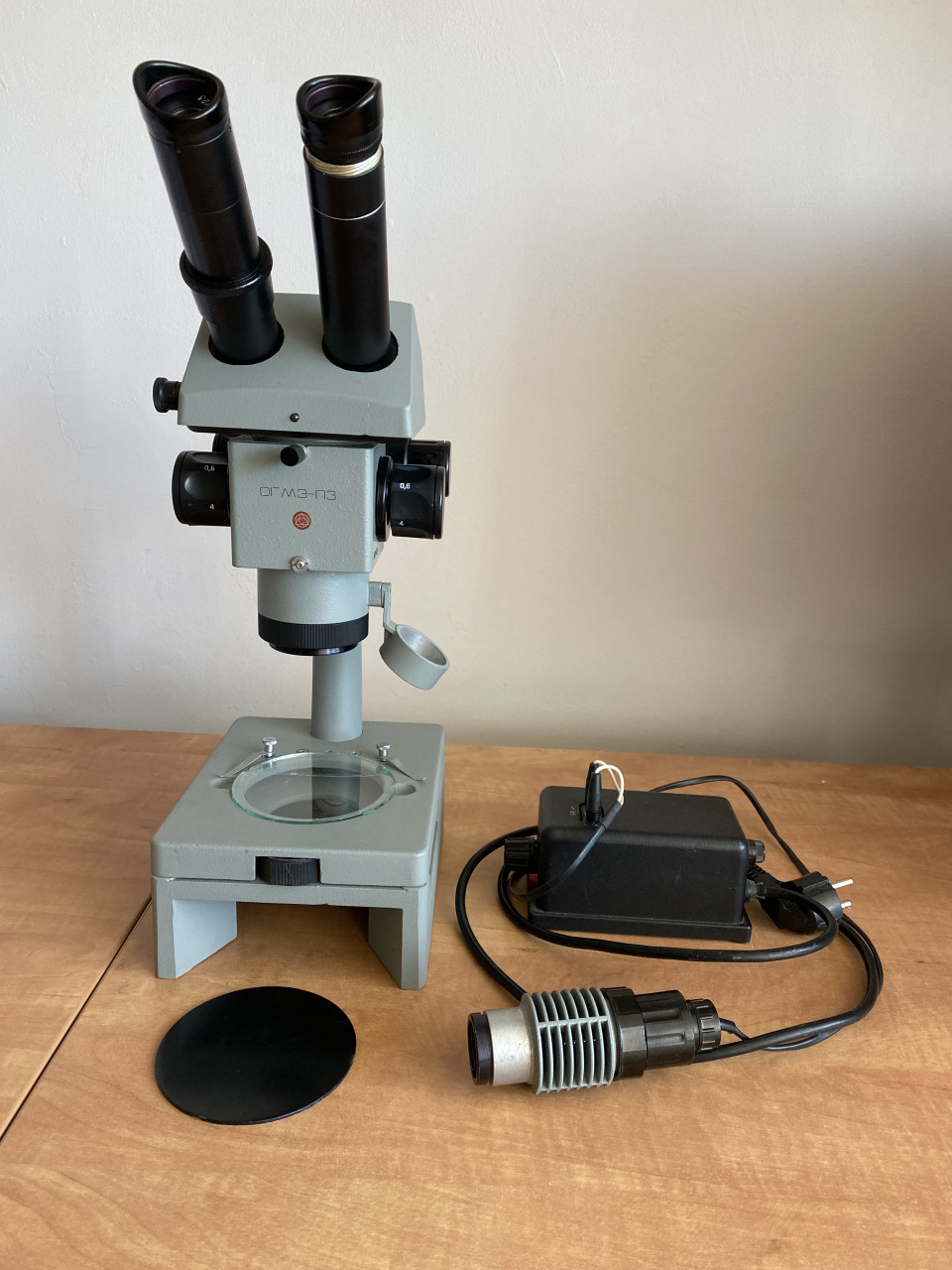 Lomo stereomicroscoop met onder of boven verlichting