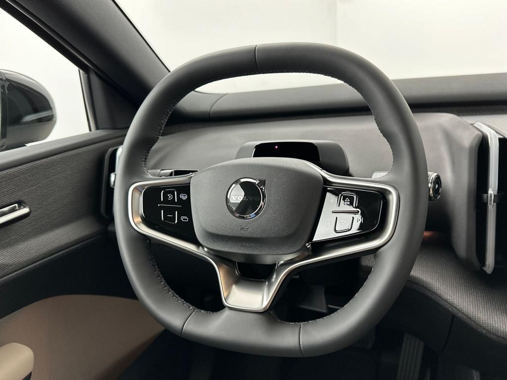 Volvo Ex30 p3 long range plus europa