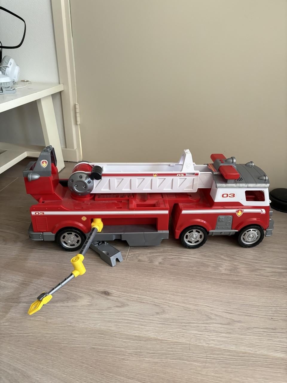 PAW Patrol Ultimate Rescue Brandweerwagen van Marshall