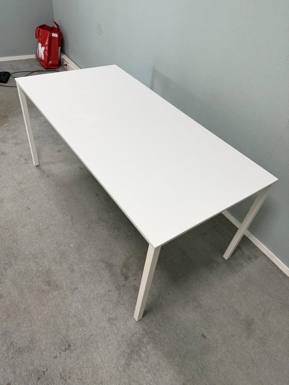 Wit witte bureau / tafel 160x80 cm – modern metalen frame
