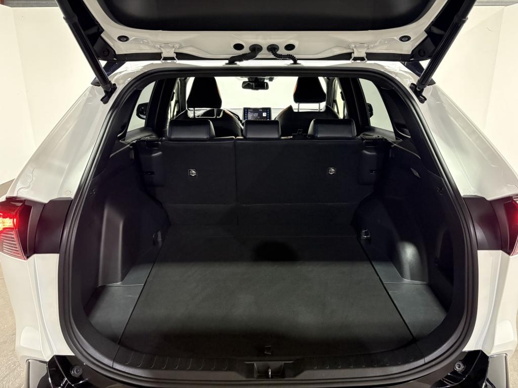 Toyota Rav4 2.5 hybrid awd style