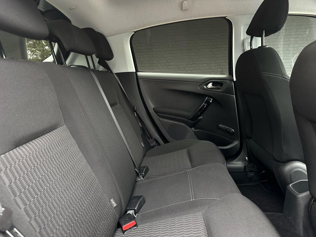 Peugeot 208 1.2 puretech allure
