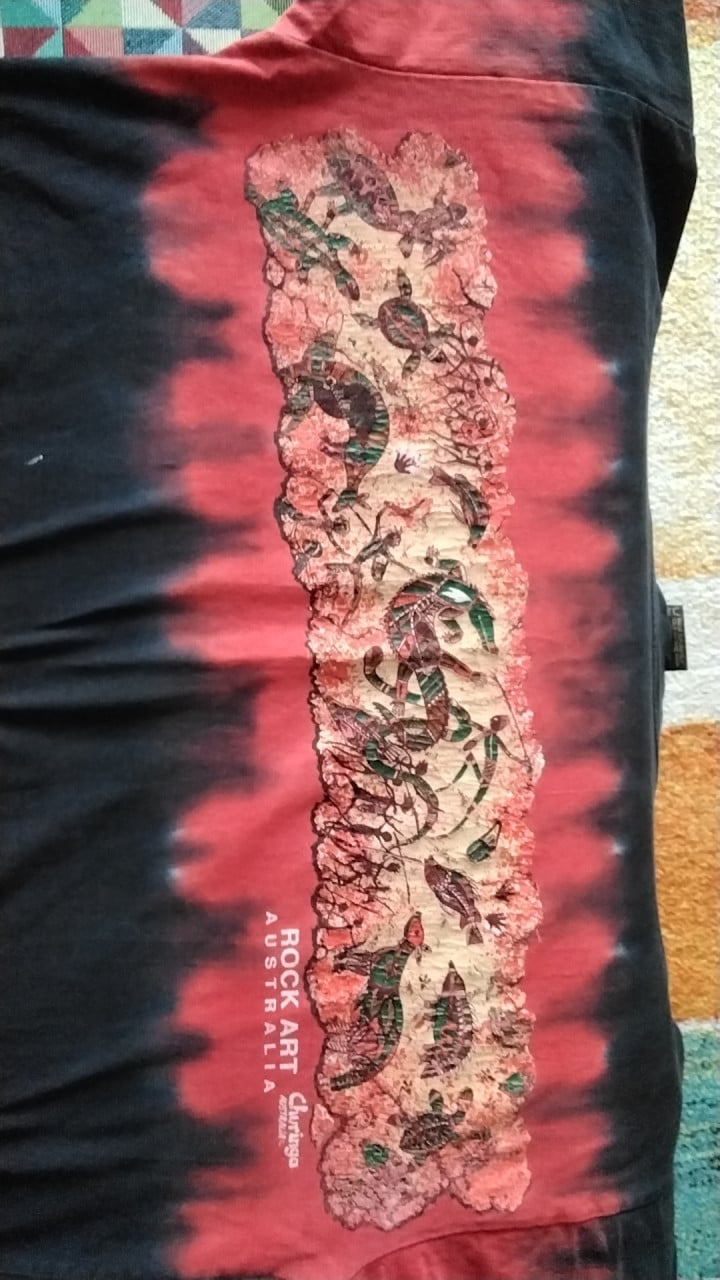 T shirt Rock Art Australia