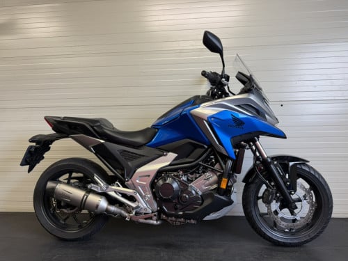 Jonge en zeer nette Honda NC 750 X 35KW 12.000km en bj 2021!
