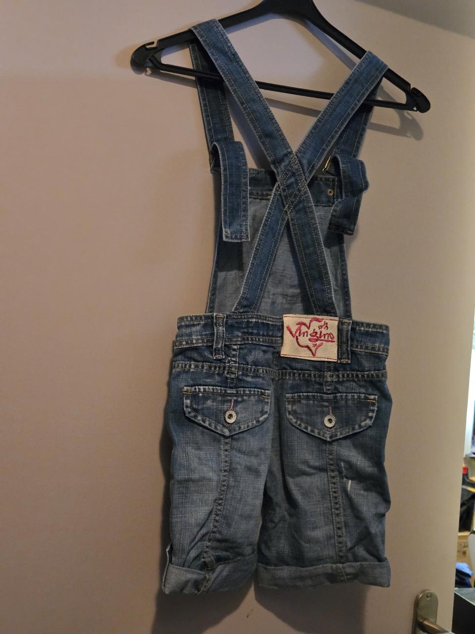 Denim Jeans korte tuinbroek Vingino Maat 146  11 jaar. Nieuw