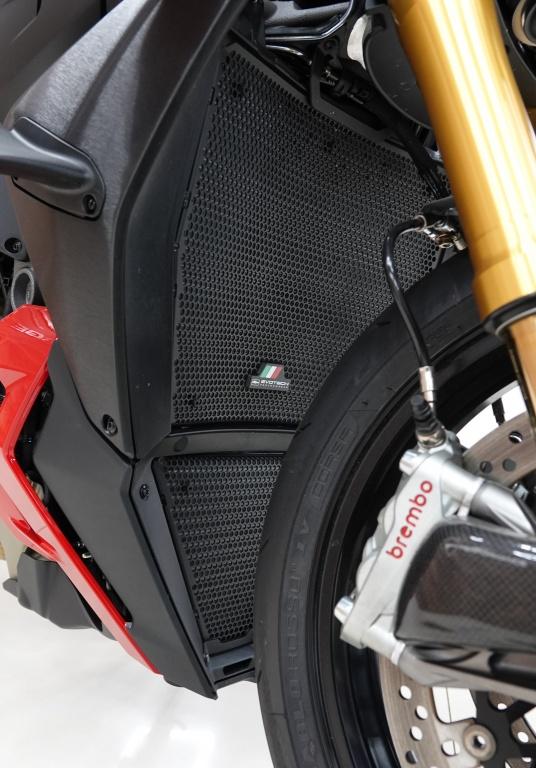 Ducati Streetfighter tour v4 s | akrapovic | carbon |