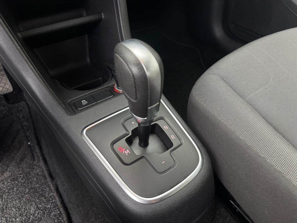 Volkswagen UP! 1.0 move up! * automaat * airco * nap