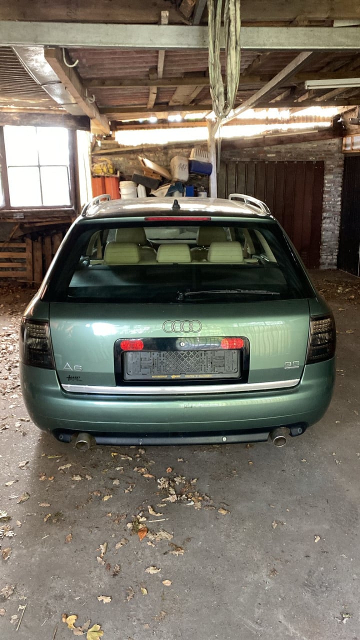 Audi A6 3,0L V6 Quattro te koop