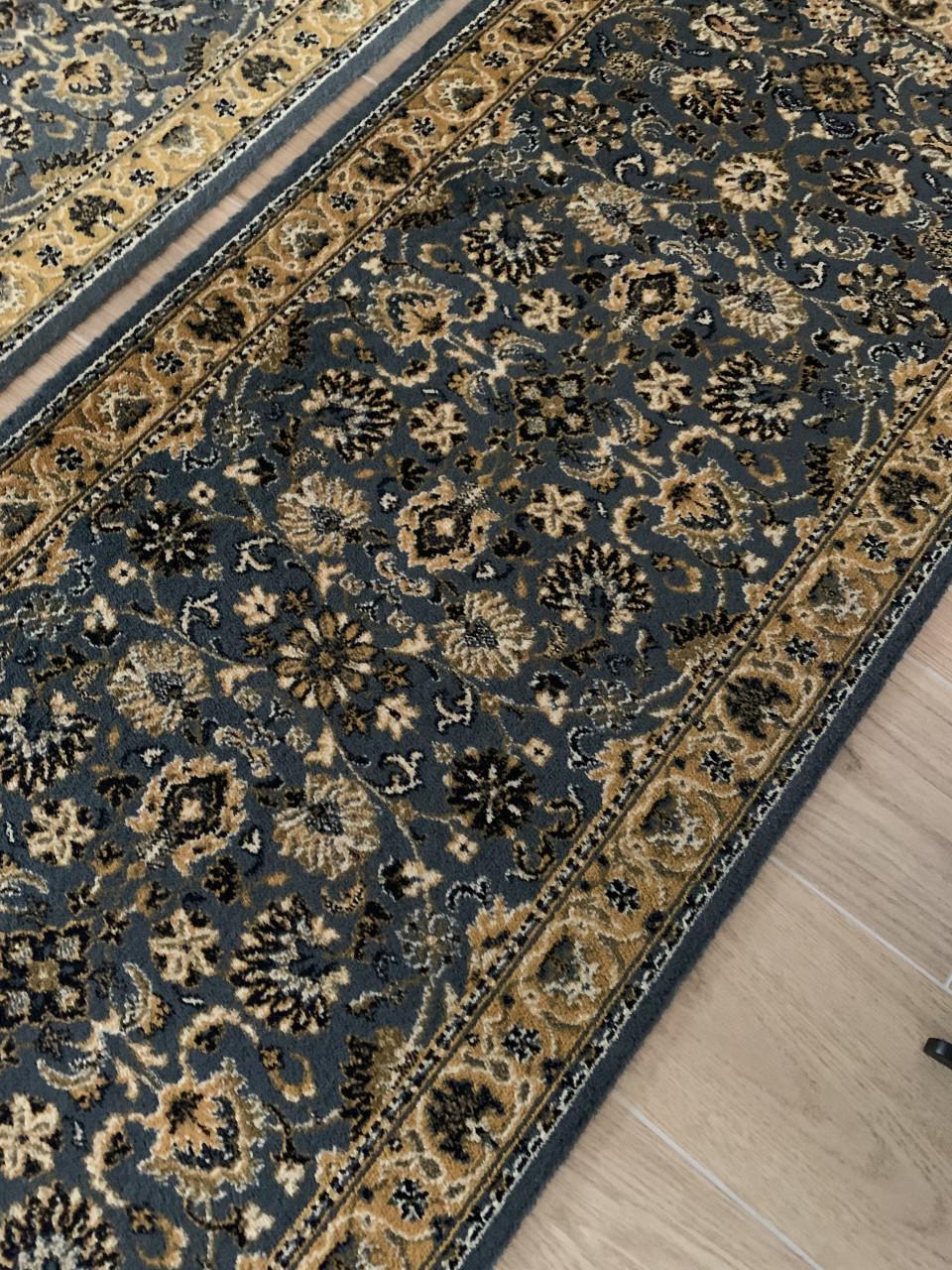 ✨Twee Prachtige Sfeervolle Vloerkleedjes van Louis de Poortere✨