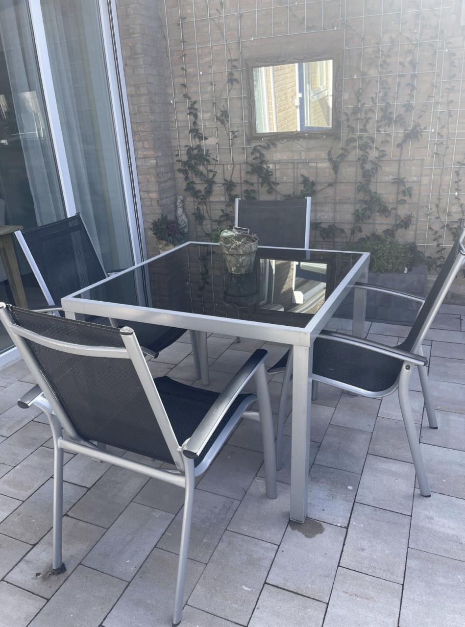 Mooie aluminium lichtgewicht tuinset