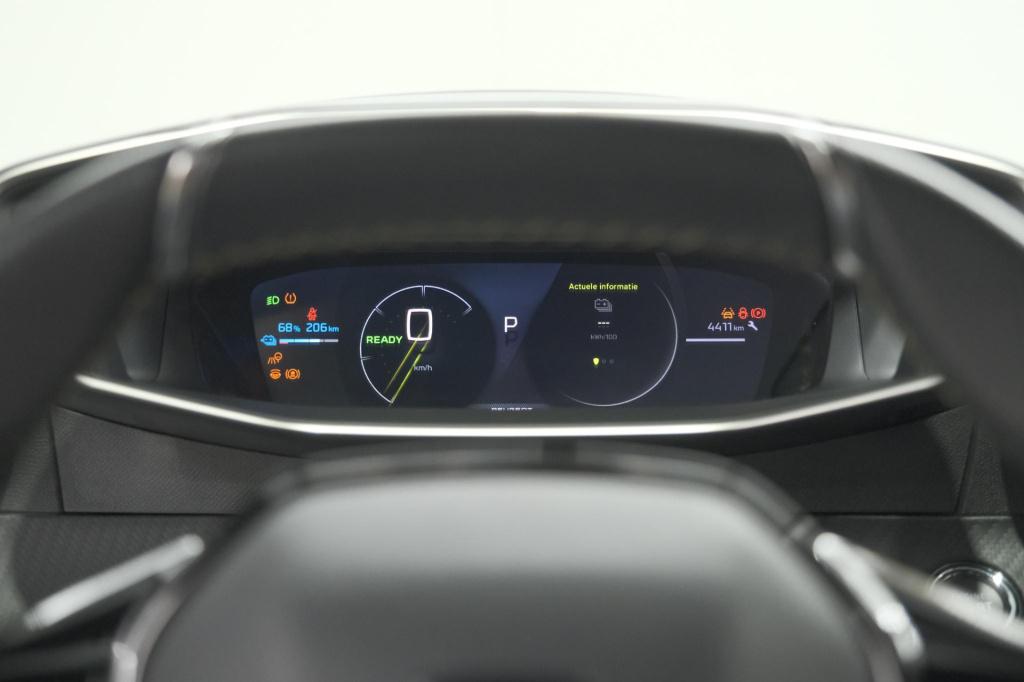 Peugeot E-2008 ev gt 50 kwh | 11 kw laadfunctie | 360 camera | dodehoekdete