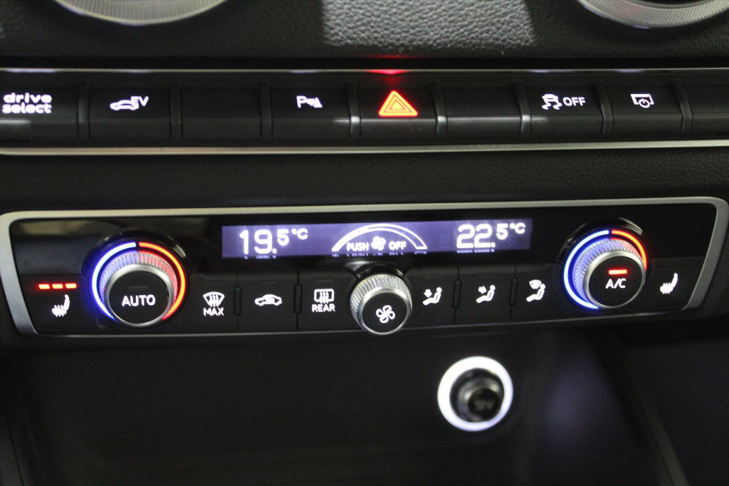 Audi A3 40 e-trontfsi 204 pk s tronic design