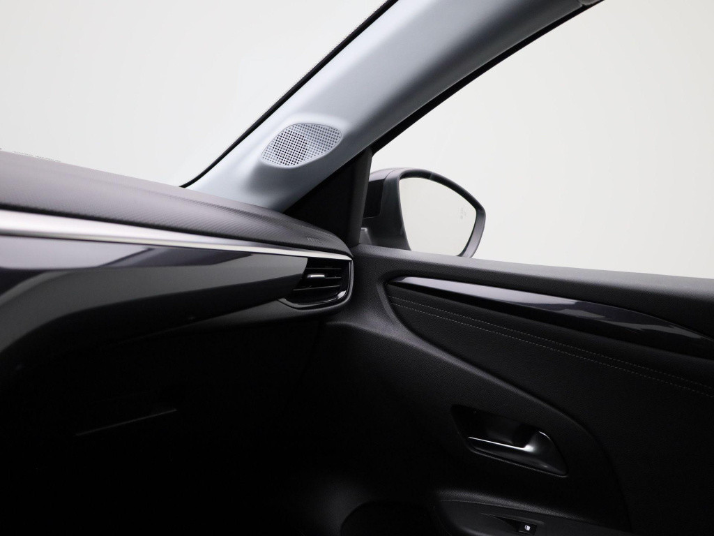 Opel Corsa 1.2 elegance | camera | navigatie | climate control