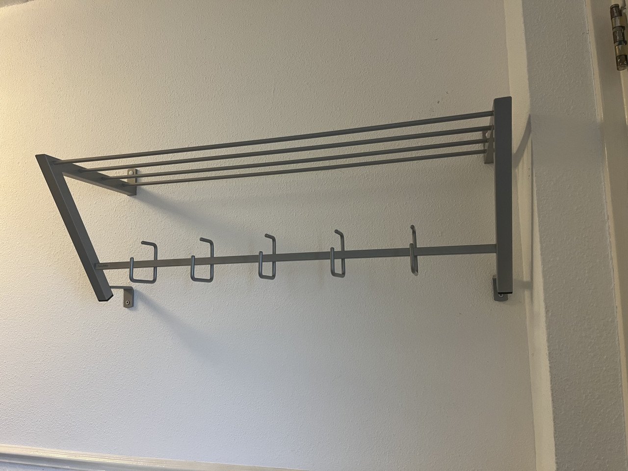 TE KOOP: IKEA MUURKAPSTOK