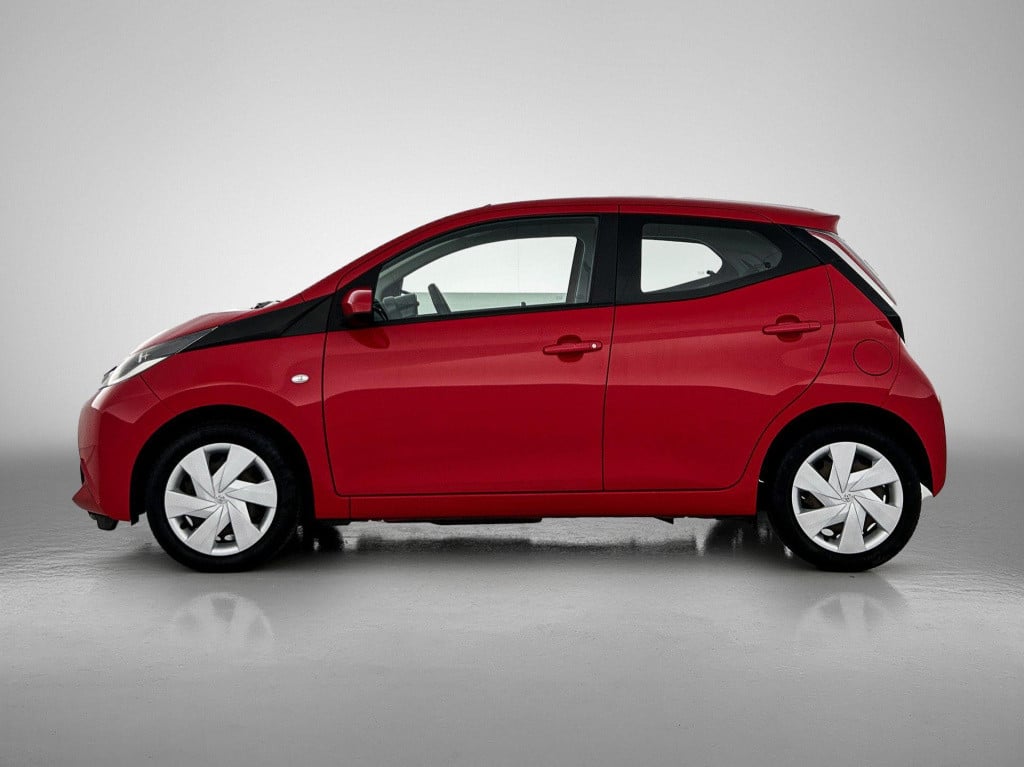 Toyota Aygo 1.0 vvt-i x-play | camera | bluetooth | airco