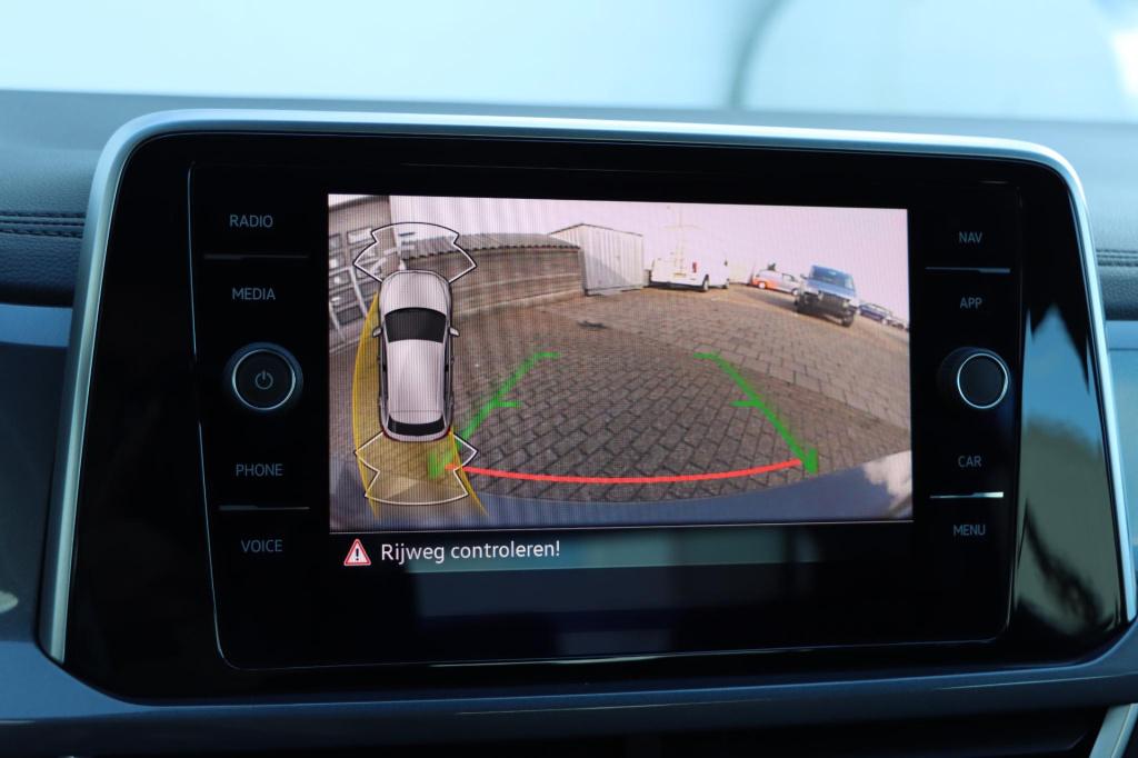 Volkswagen T-roc 1.5 tsi style 150pk dsg7