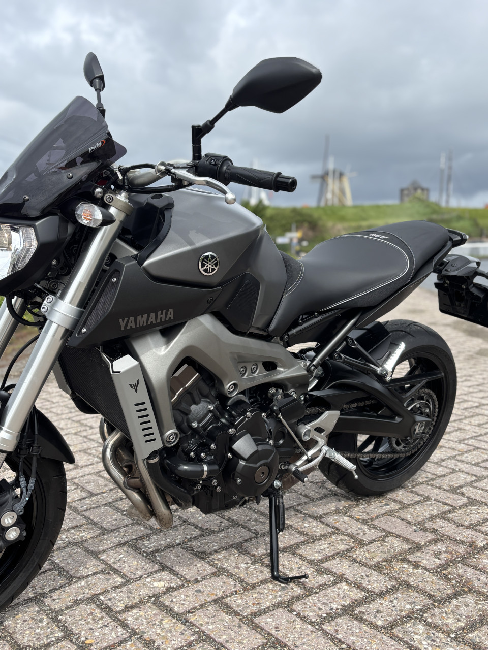Yamaha MT09 (2015)