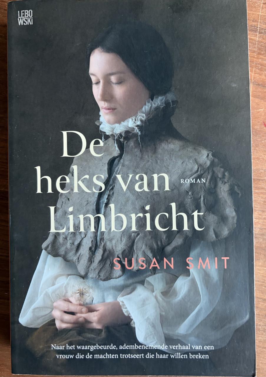 De heks van Limbricht-Suzanne Smit