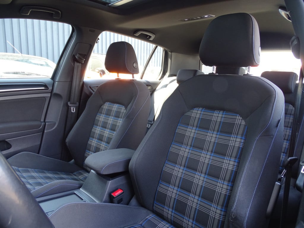 Volkswagen Golf 1.4 tsi gte executive pluspakket | adaptive cruise control 