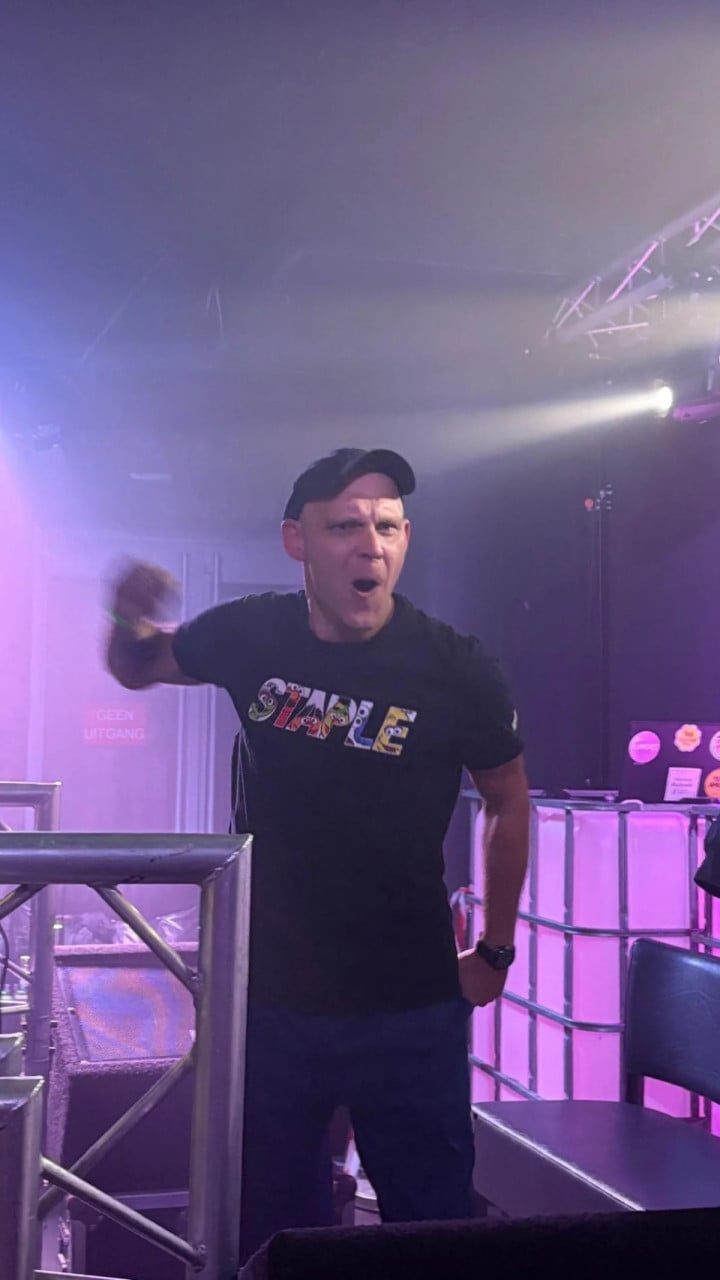 Dj nodig? Dj Scarneck staat voor u klaar.
