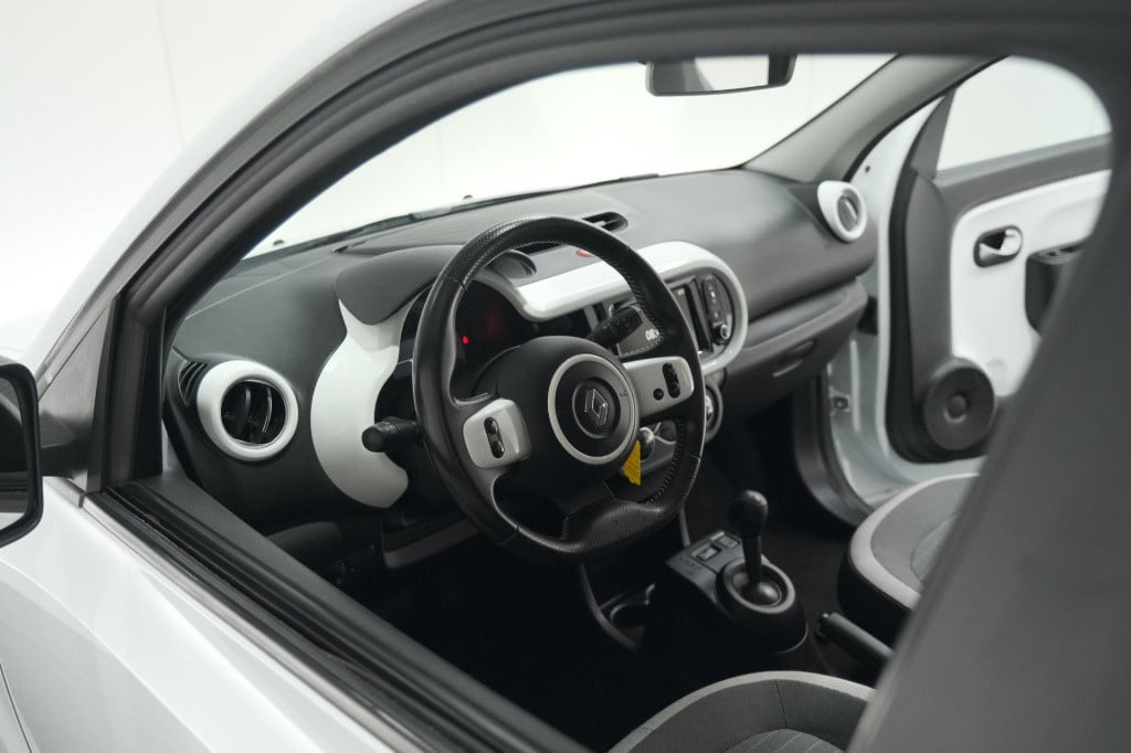 Renault Twingo 1.0 sce intens | camera | navigatie | climate control | park