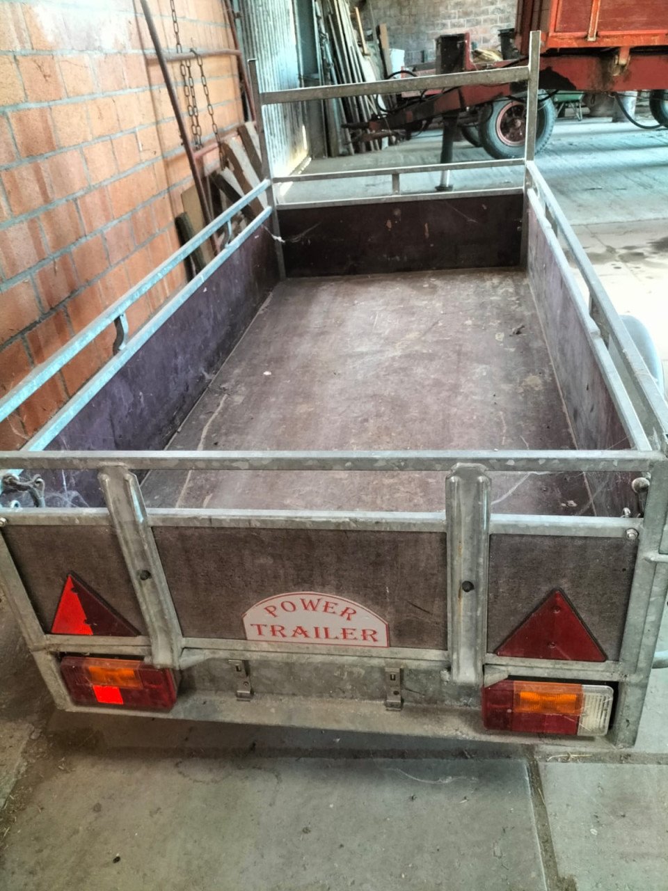 Nette aanhanger / aanhangwagen 200 x 90cm