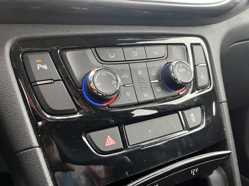 Opel Mokka 1.4 turbo innovation | climate control | cruise control | parkee