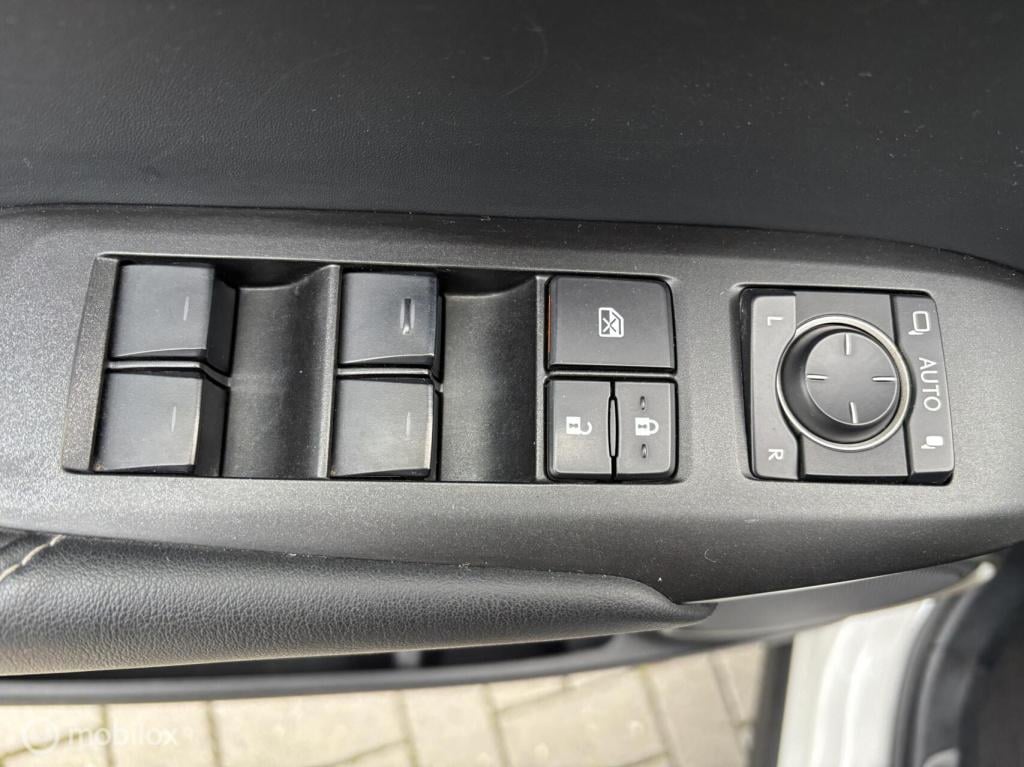 Lexus Nx 300h awd luxury line