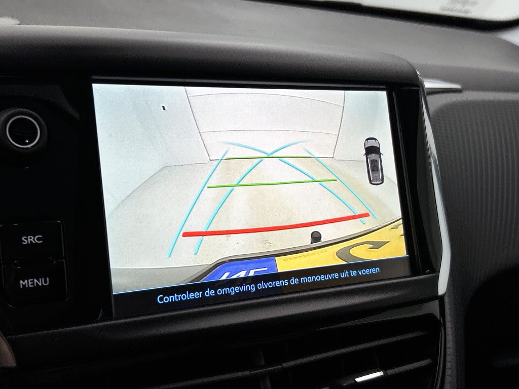 Peugeot 2008 110 pk allure | rijklaar | achteruitrijcamera | trekhaak | pan