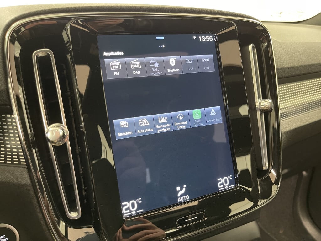 Volvo XC40 1.5 t5 recharge r-design | thunder grey | pano | trekhaak | 262p