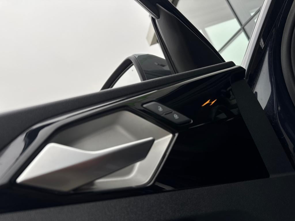 Audi A1 Sportback 35 tfsi 1.5 * 150pk! * navigatie * cruise control *stoelv