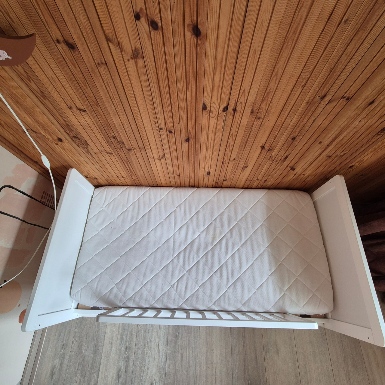 Evolutif Aurore meegroeibed matras + Aerosleep matrasbeschermer.