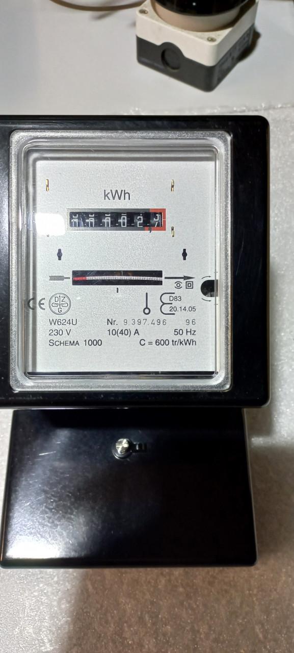 KWH meters, te gebruiken als tussenmeter bv bij ruimte verhuur.