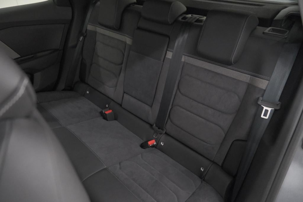 Citroen C4 1.2 hybrid 136 max | 360 camera | adaptieve cruise control | nav