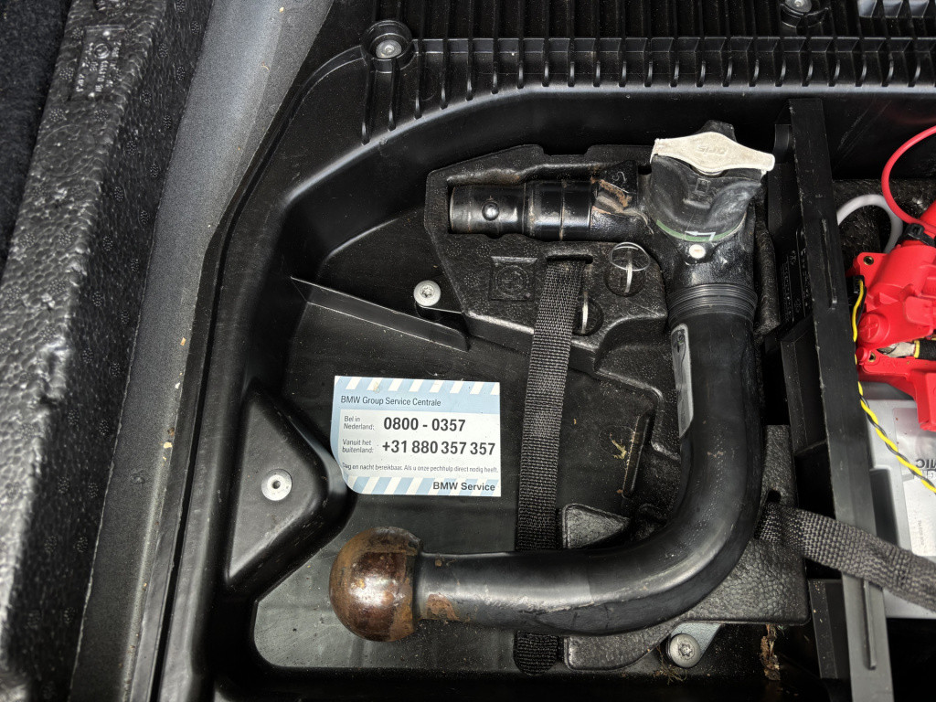BMW X1 sdrive20i chrome line