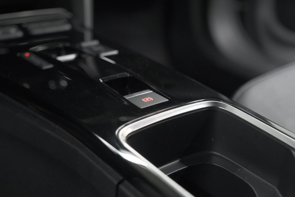 Opel Mokka turbo 131 at8 ultimate | adaptieve cruise control | stoelmassage